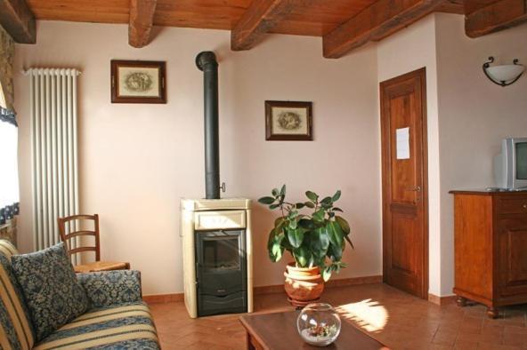 Antico Fio Guest House Poppi Bagian luar foto